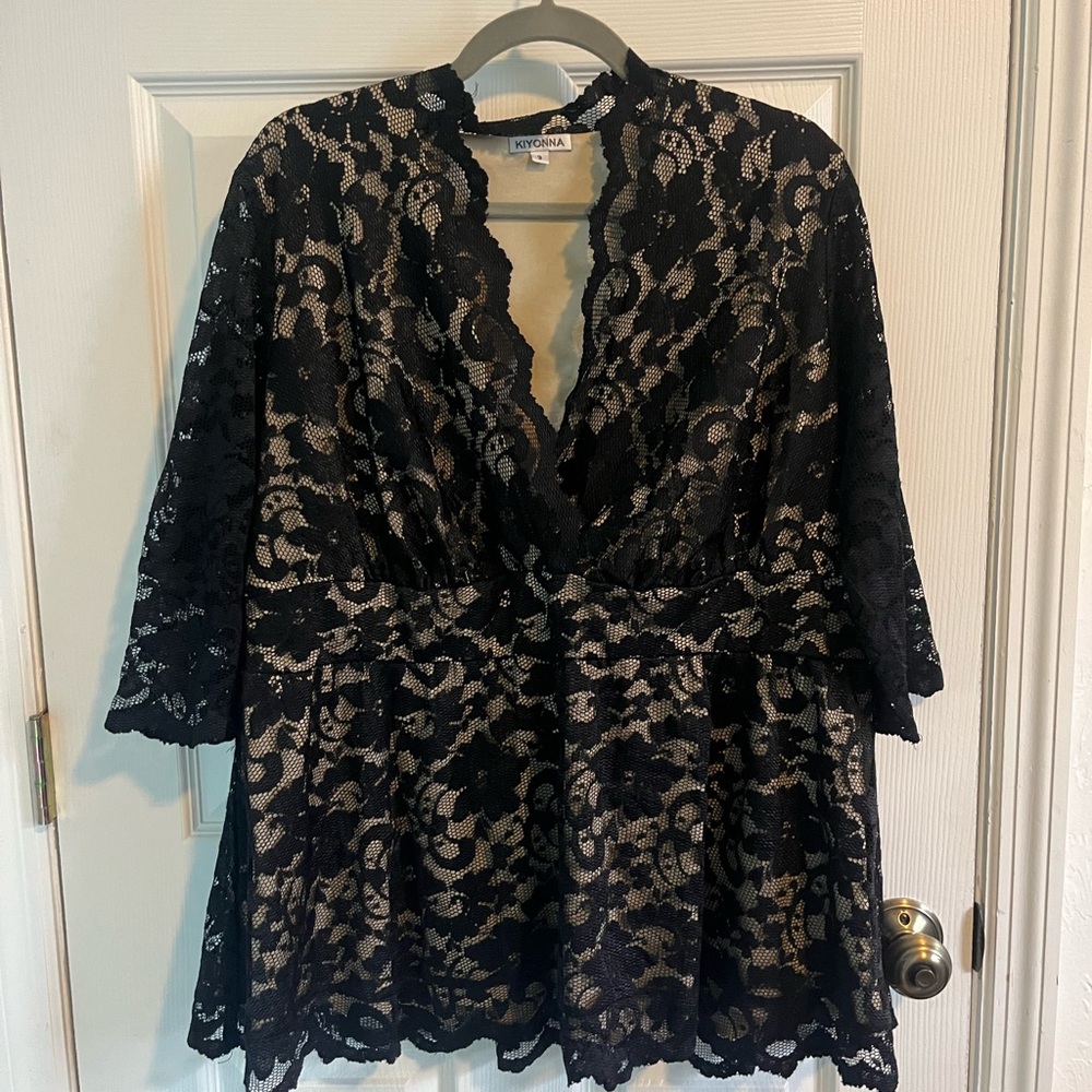 Kiyonna 3X Black Lace Peplum Top